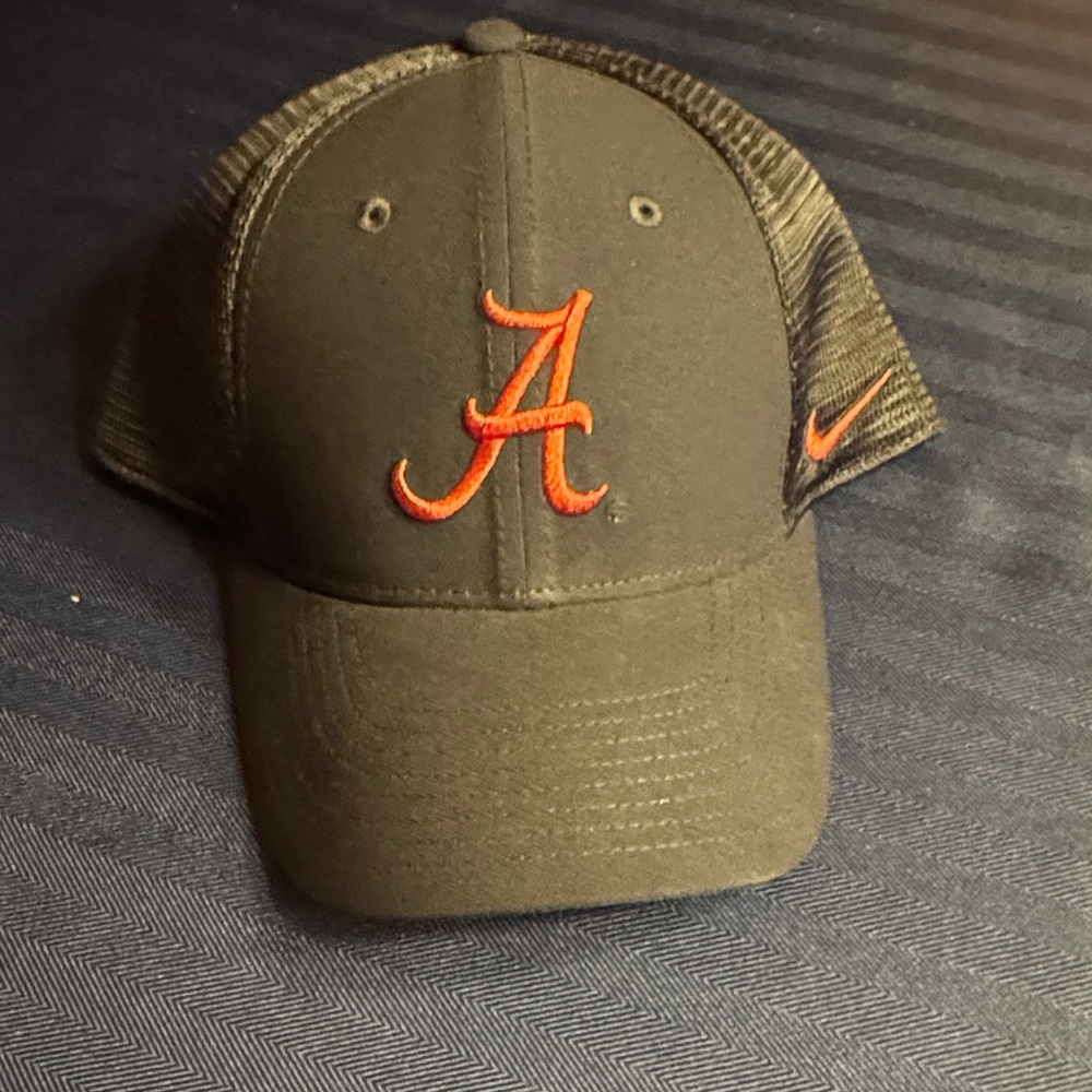 NWOT Alabama Nike Stretchfit Hat L/XL